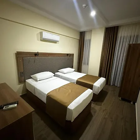 Hotel Firat 3*